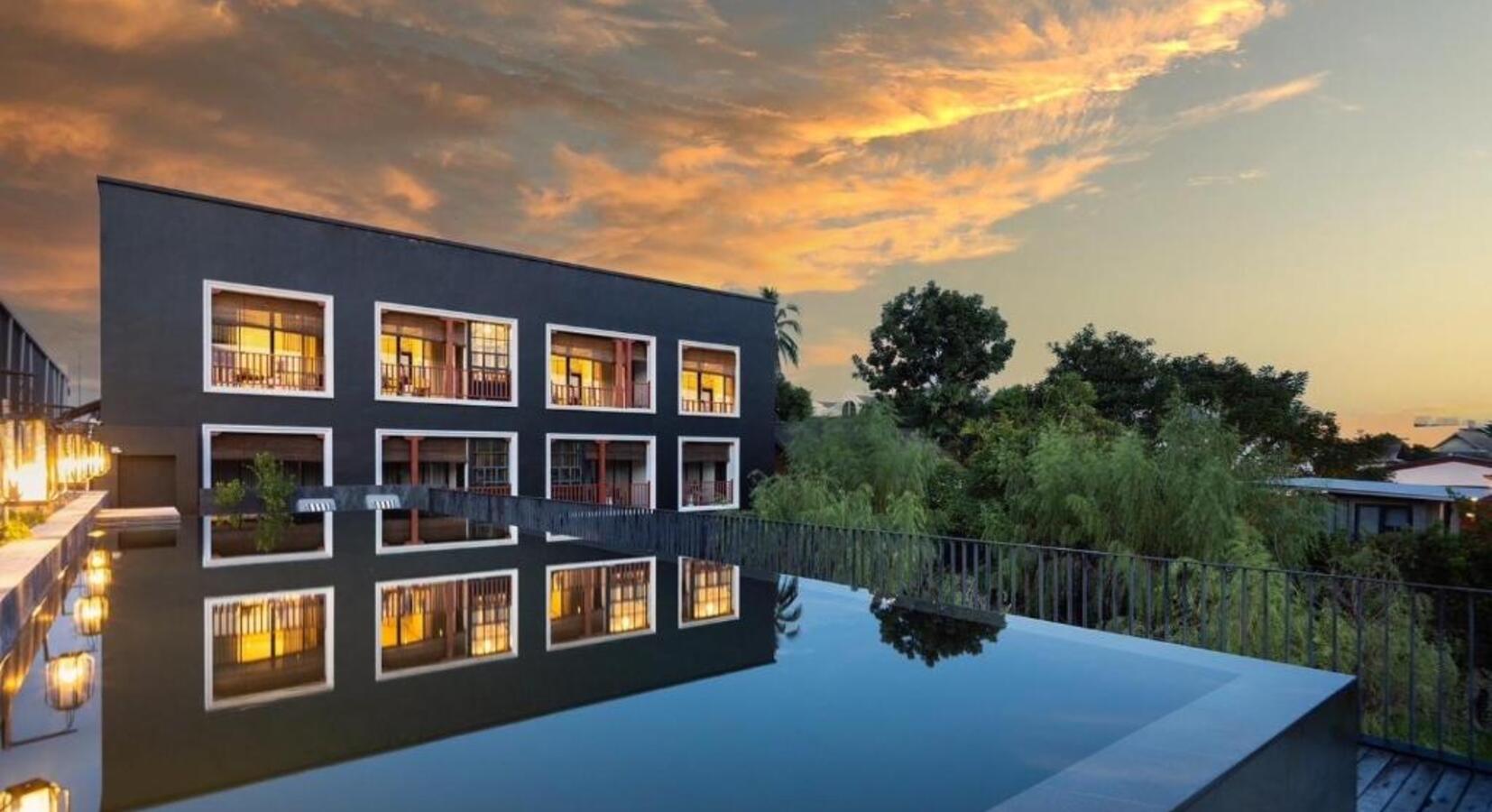 Photo of Hotel Ping Silhouette