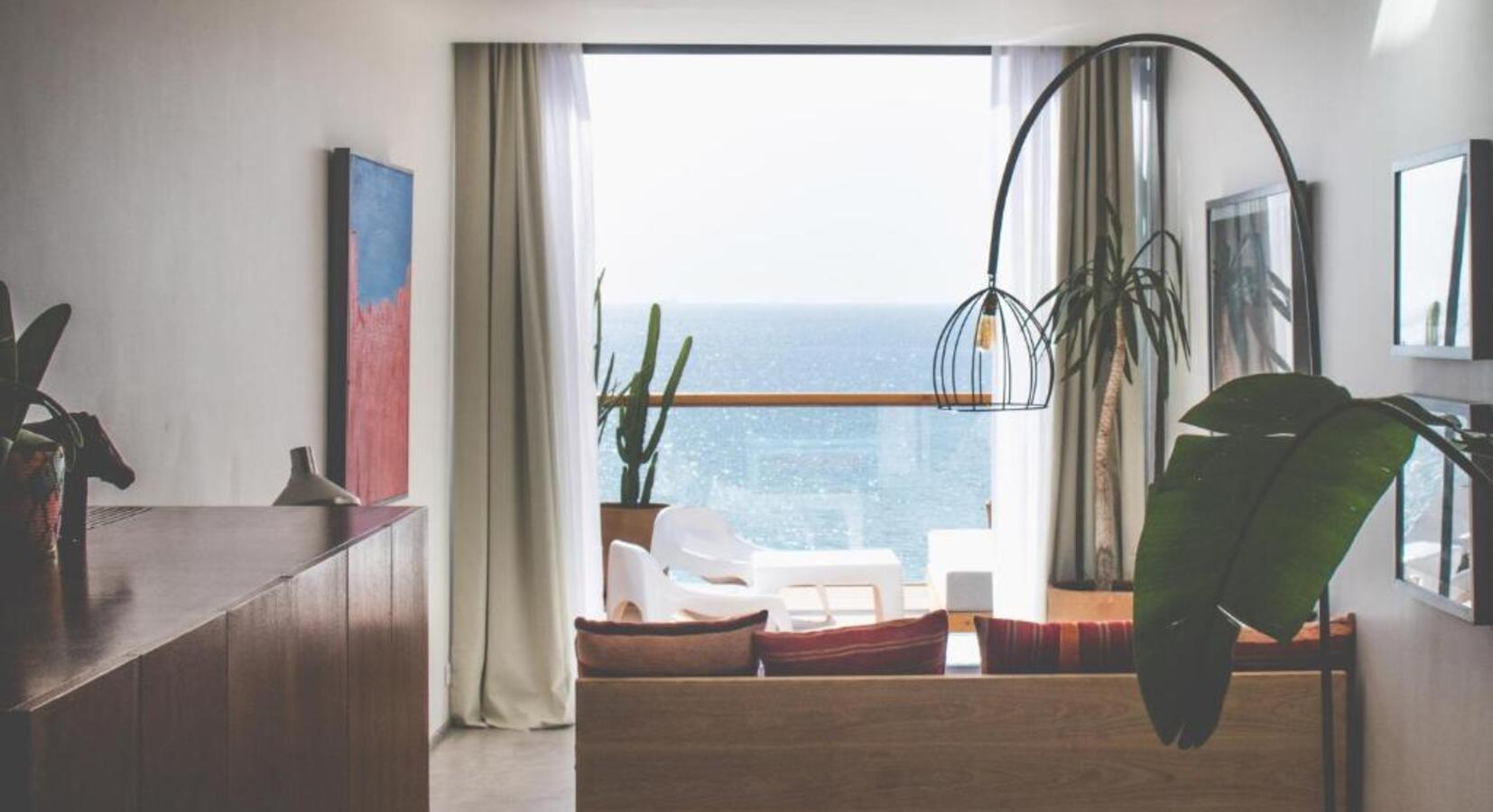 Guestroom details