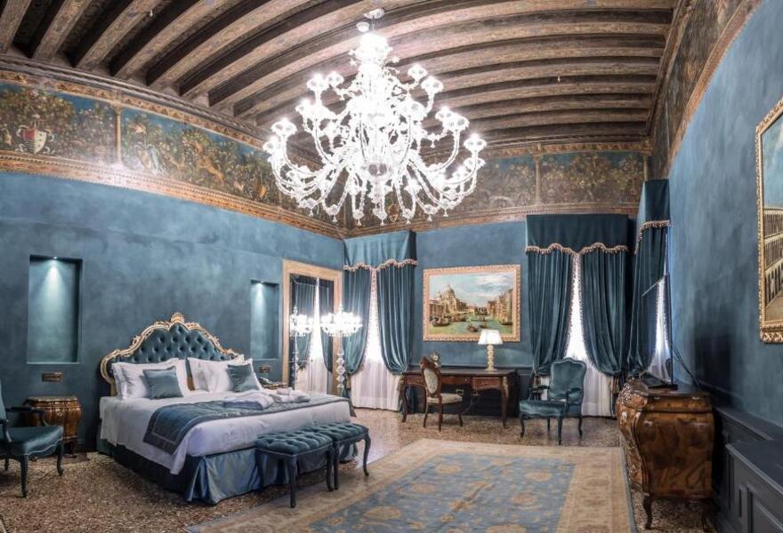 Nani Mocenigo Palace