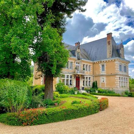 Chateau de Villars