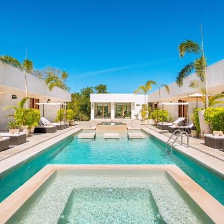 Pool area