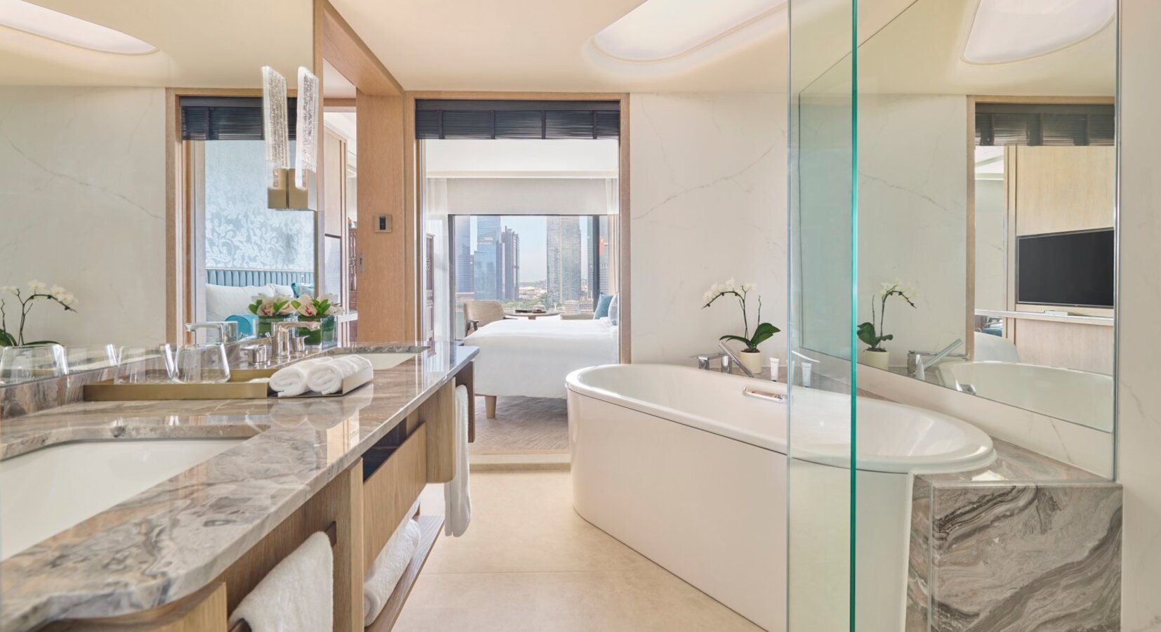 Marina Bay View Room Bathroom
