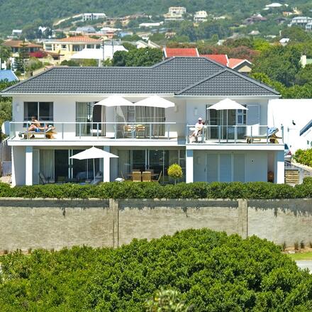 Anlin Beach House