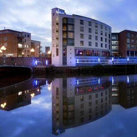 Absolute Hotel