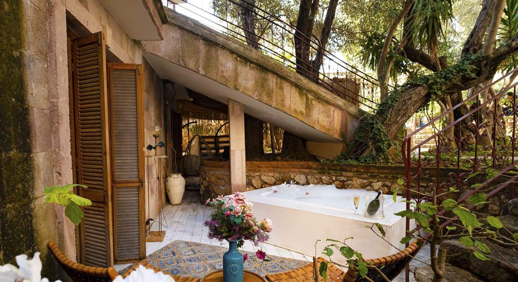 Garden Terrace Room with Outdoor Whirlpool Tub