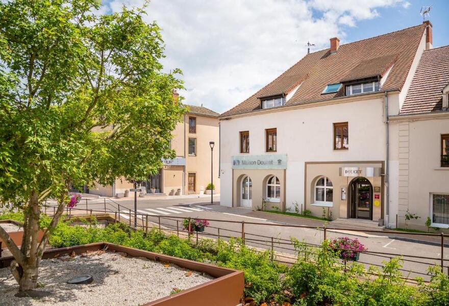 Maison Doucet