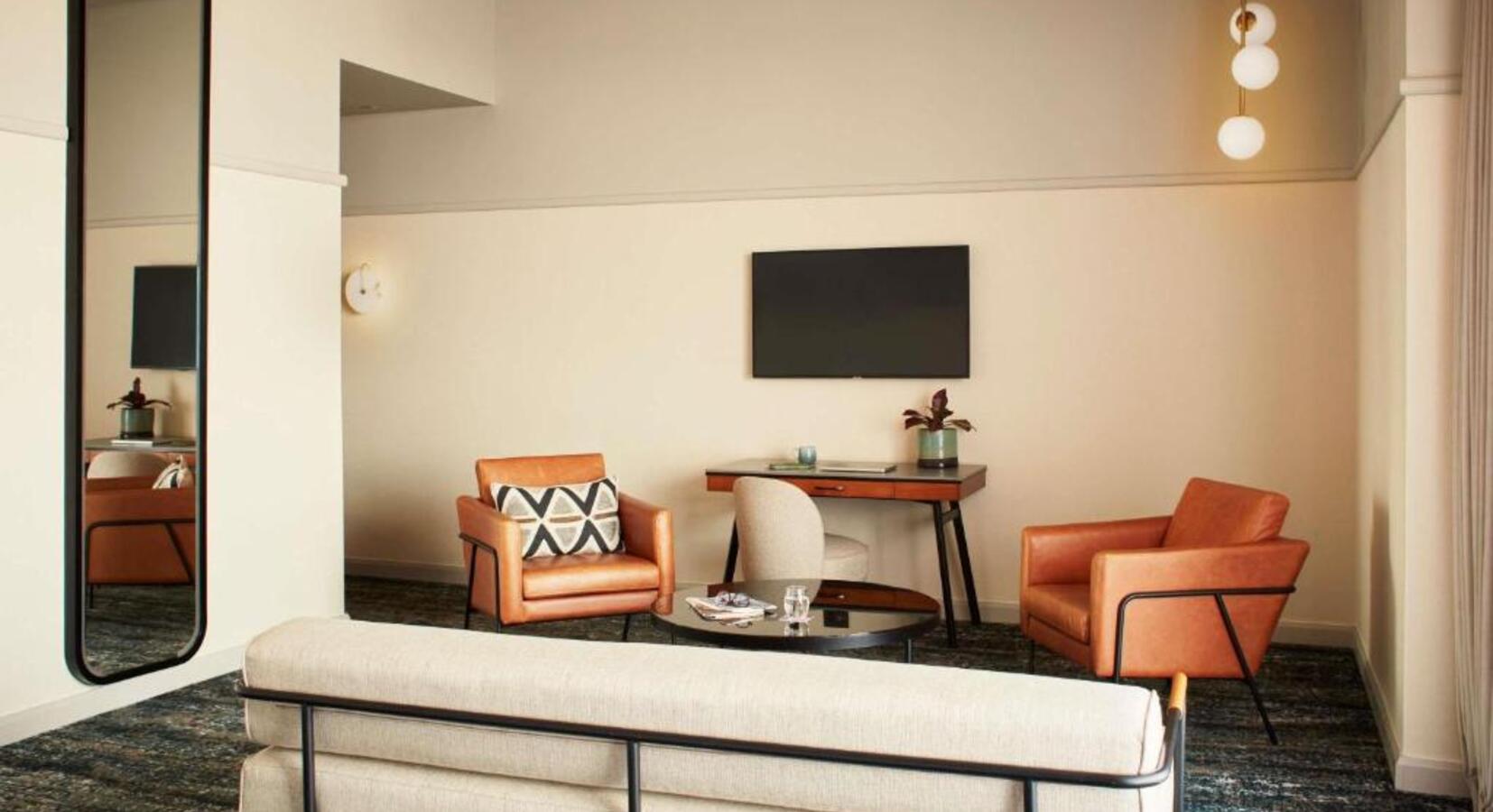 Guestroom details