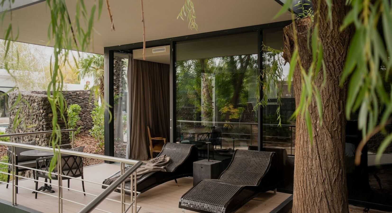 Studio Suite Private Terrace