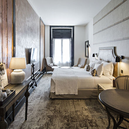 The Best Hotels in Cais do Sodre