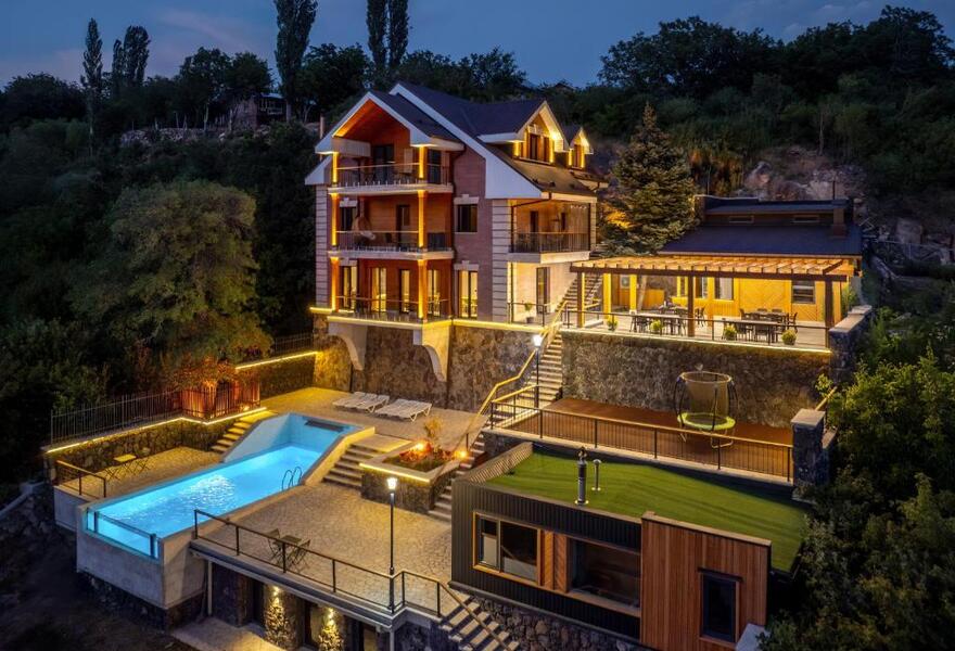 Aprie Boutique Hotel