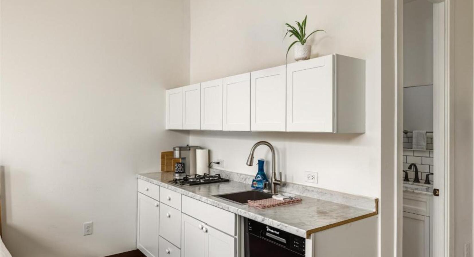 Kitchenette