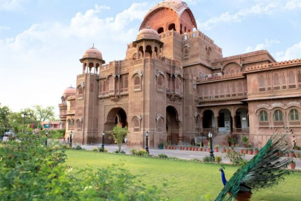 Laxmi Niwas Palace