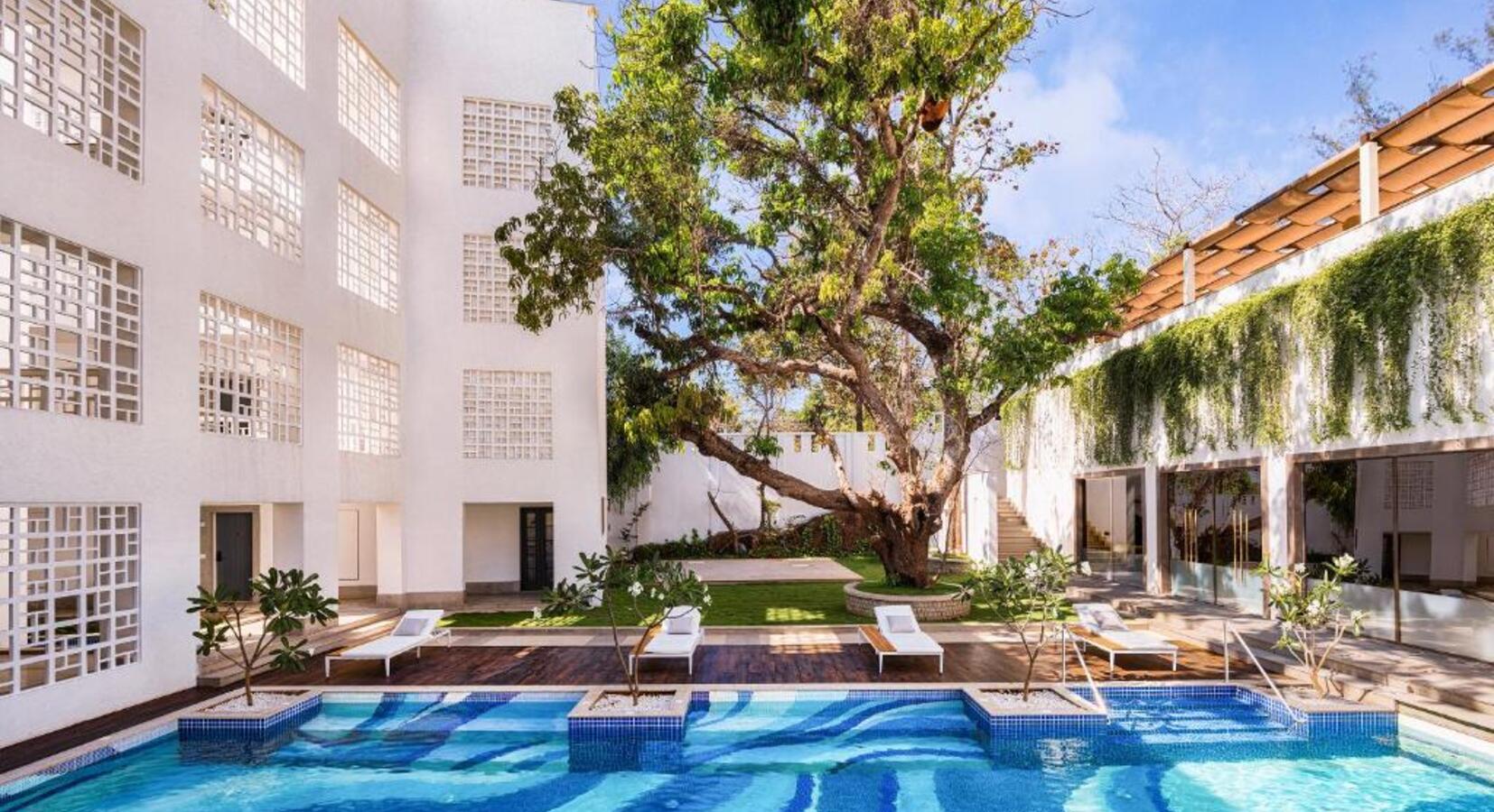 Photo of The Yellow House