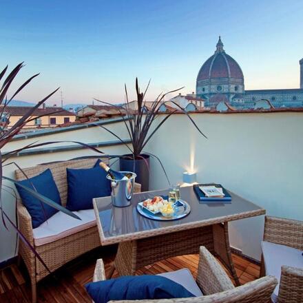 20 Florence Hotels with Balconies