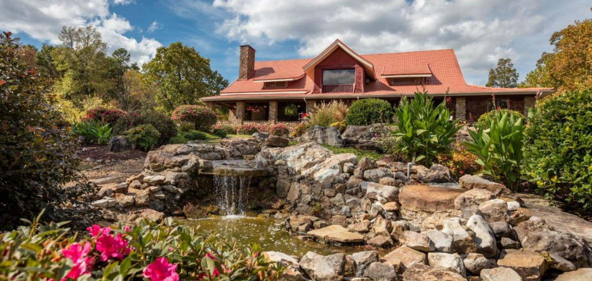 Hilltop Manor, Hot Springs Review The Hotel Guru