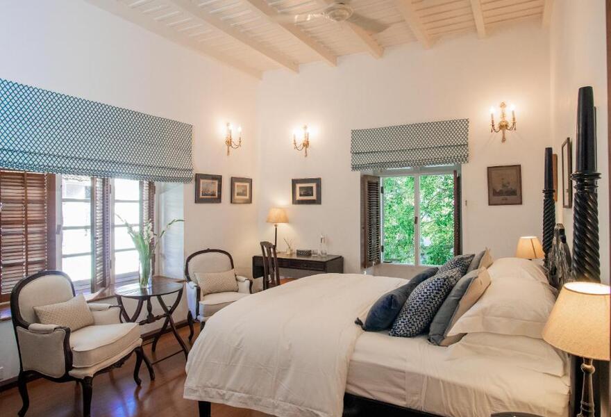 Le Colonial
