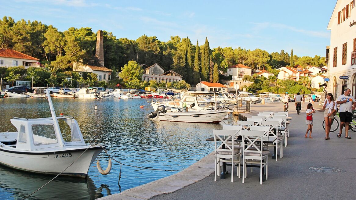 Vrboska