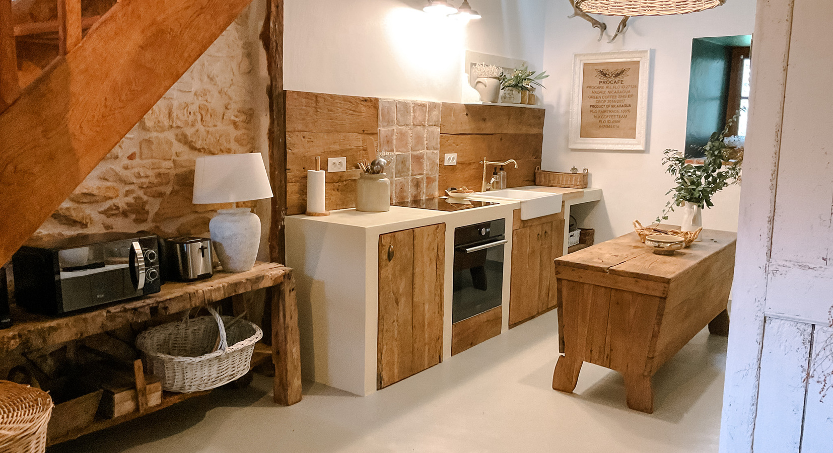 Magnolia self catering cottage kitchen 