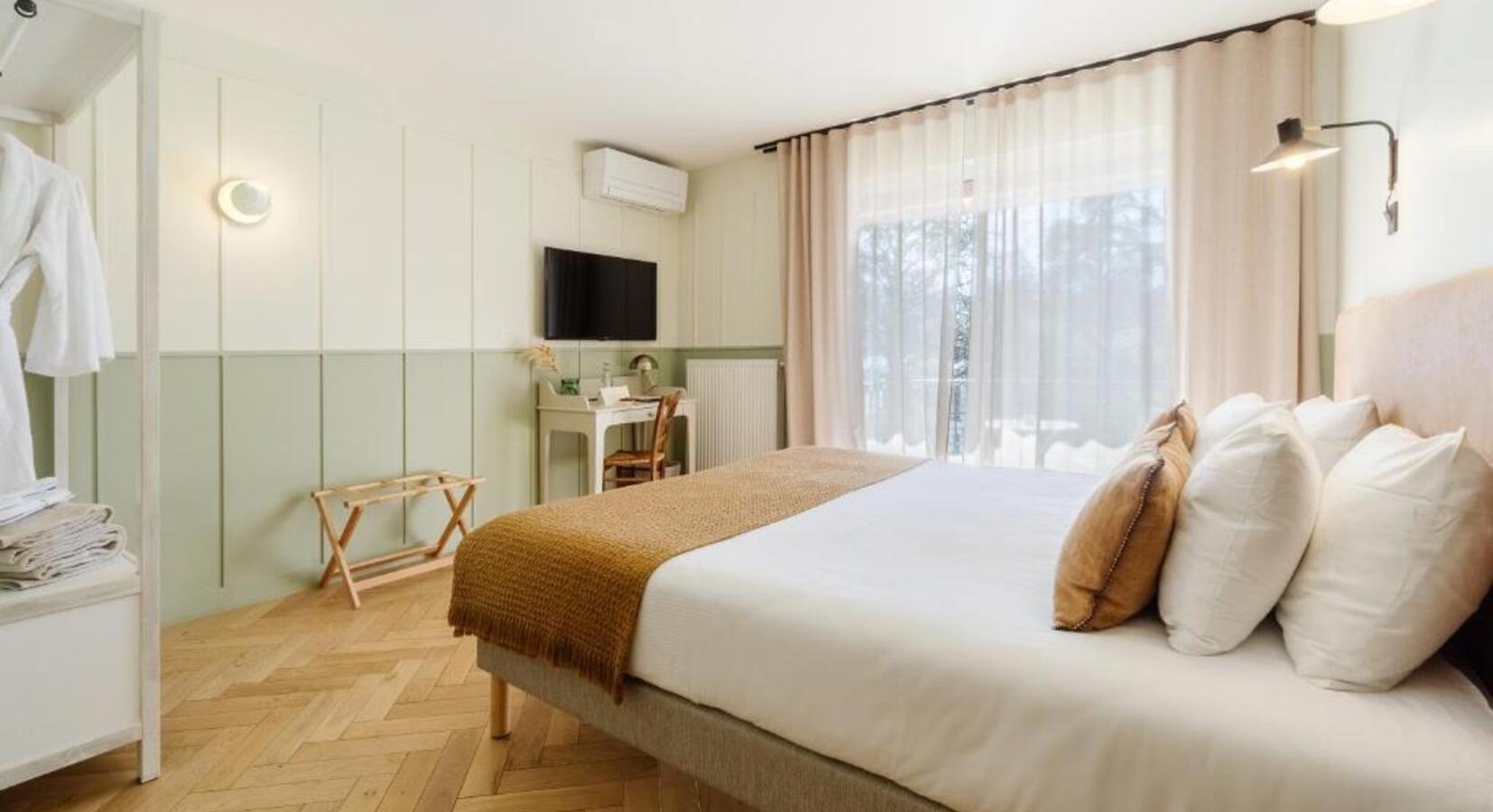 Guestroom