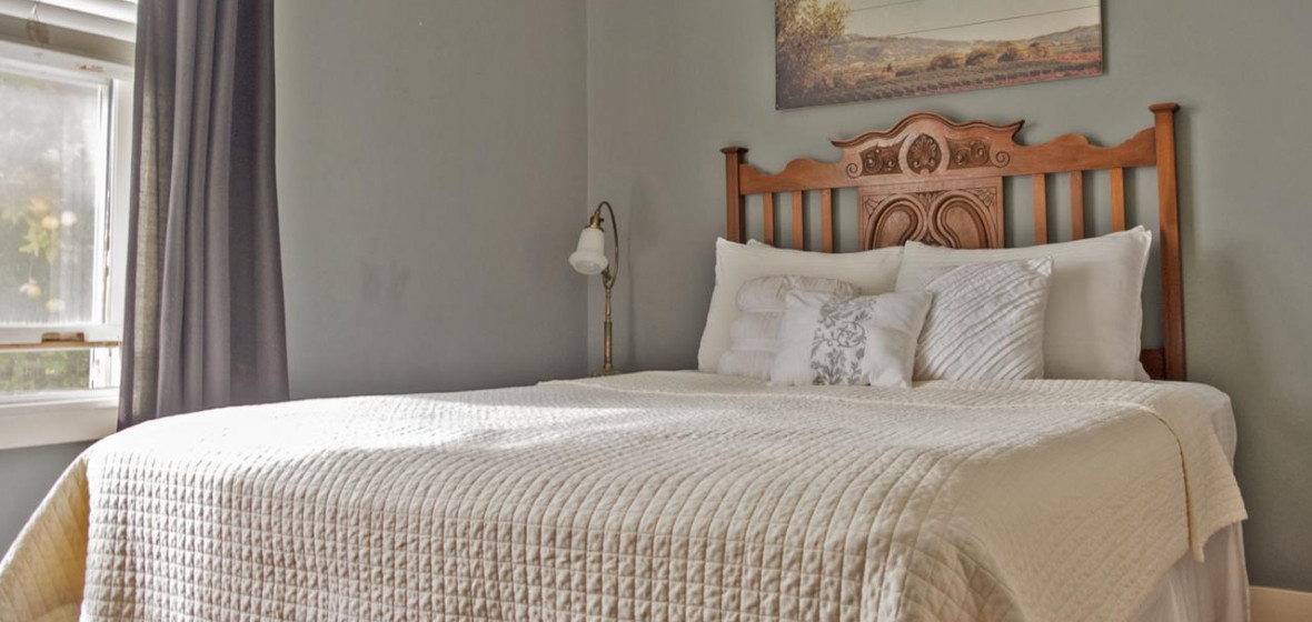 Cinnamon Bear Creekside Inn, Sonoma Review The Hotel Guru