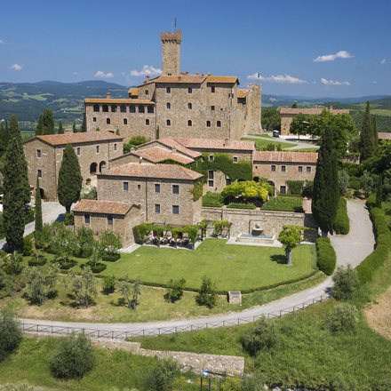 Castello Banfi il Borgo