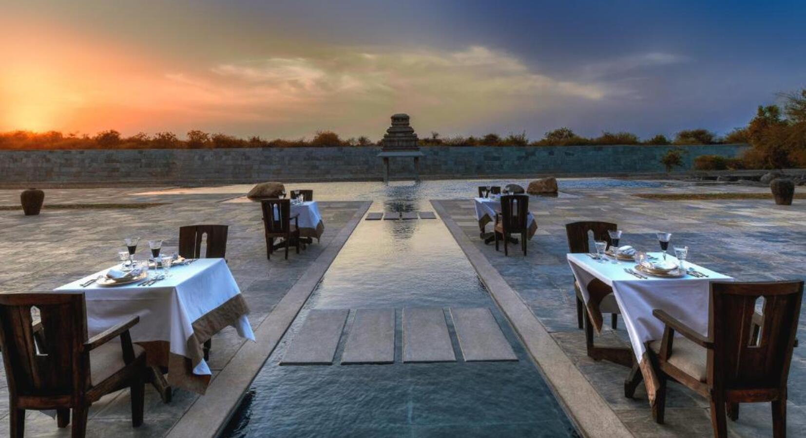 Al Fresco Dining