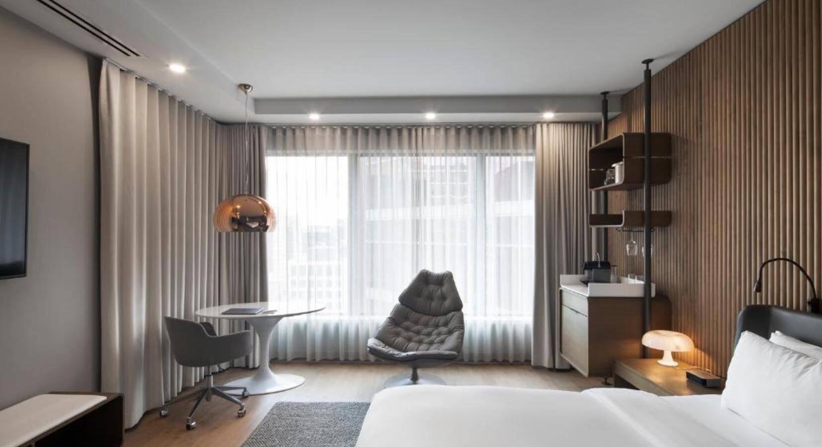 Delux King Room