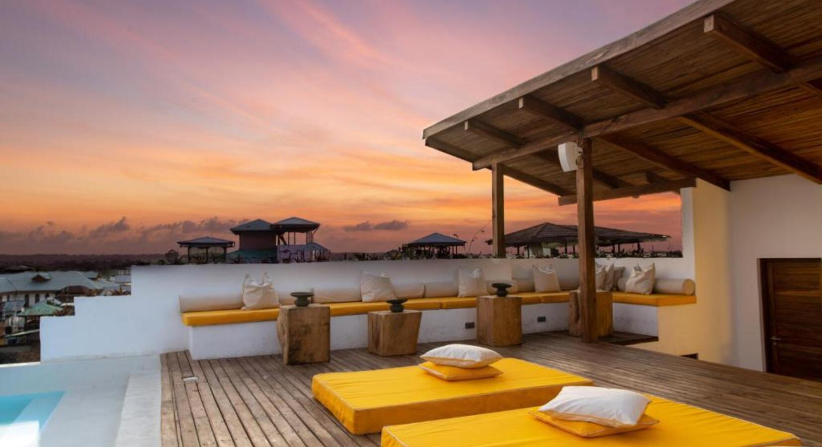 Roof terrace