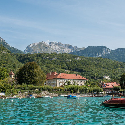 The 9 Best Hotels on Lake Annecy