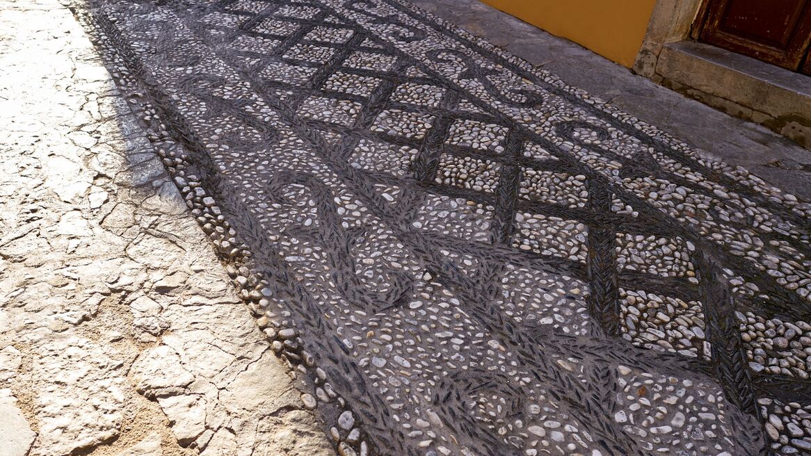 Stone mosaic in the Realejo district