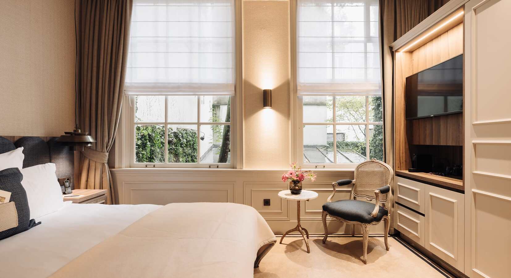 Photo de Seven One Seven Hotel