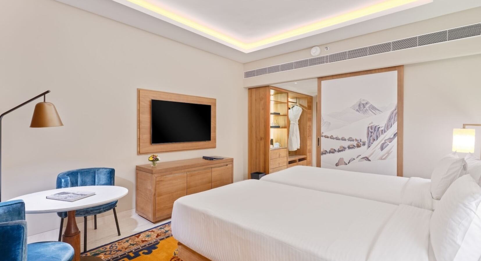 Club Shangrila Twin Room