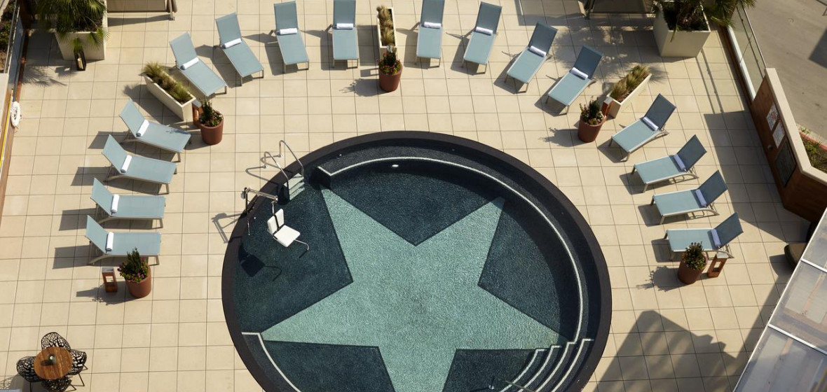 ARCHER HOTEL AUSTIN PARKING visual data 8