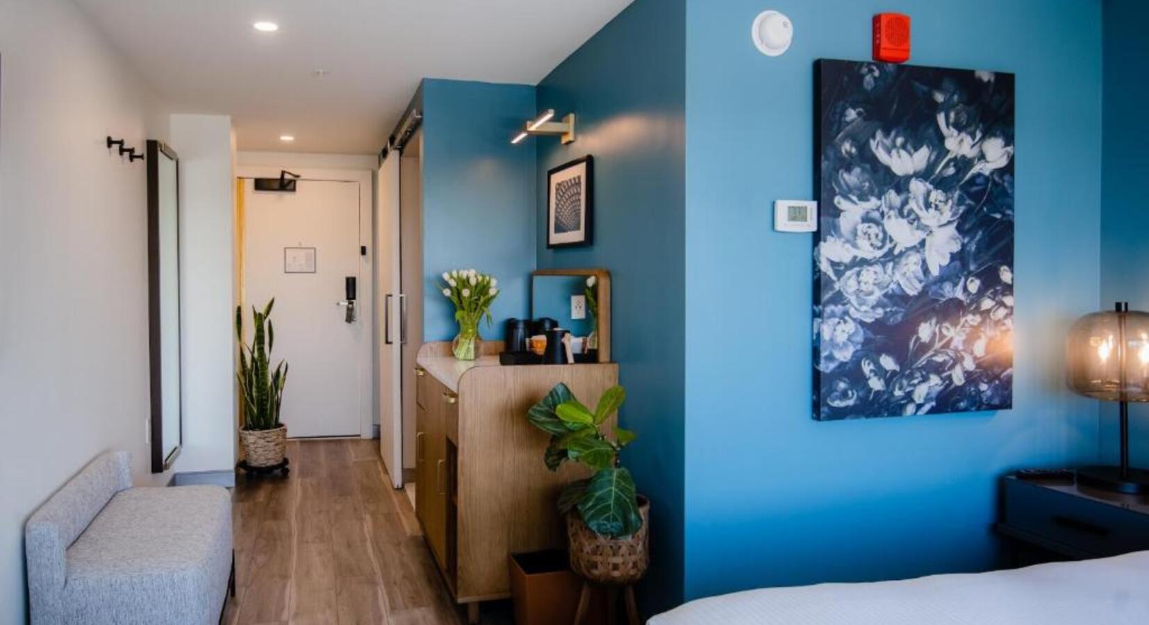 Guestroom details