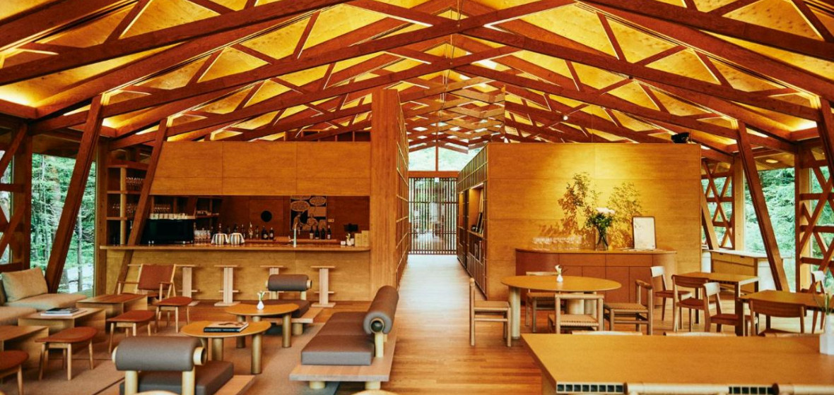 Shishi Iwa House, Karuizawa, Japan. Expert reviews and highlights The