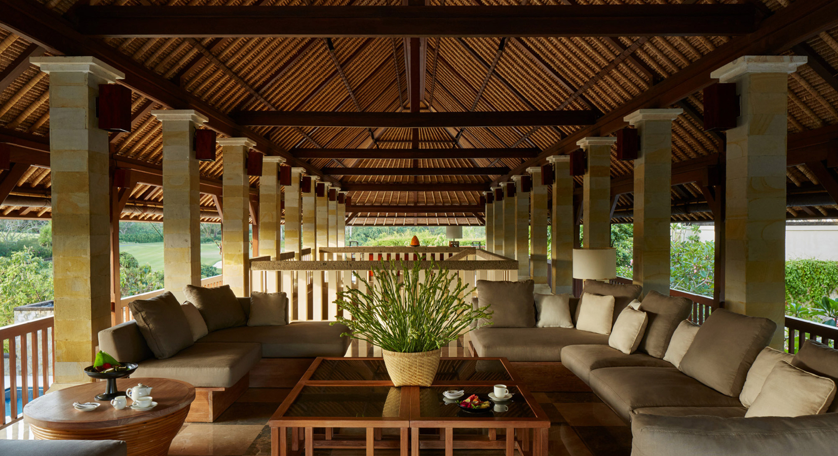 Four bedroom villa dining pavilion 