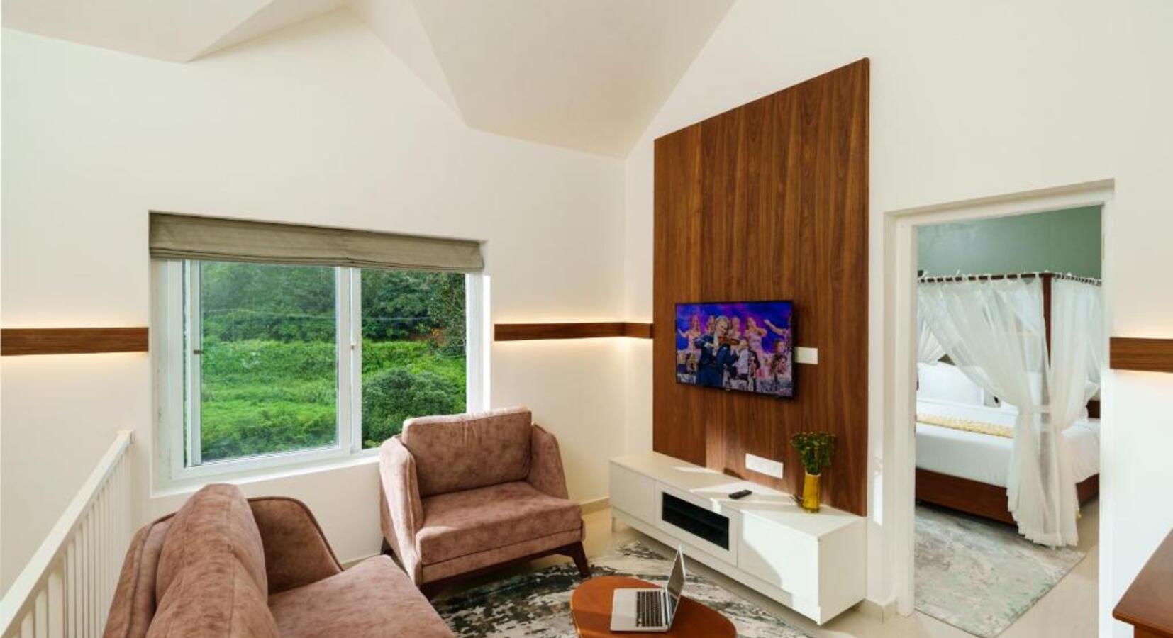 Serenity Springs - Sitting Room 