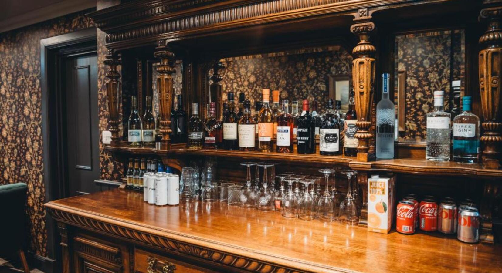 Bar area