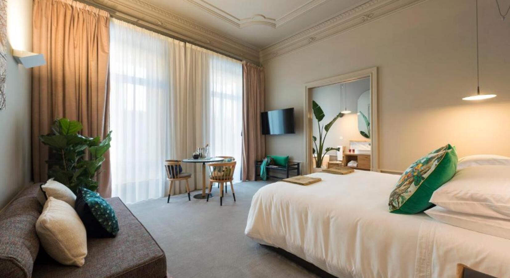 Guestroom