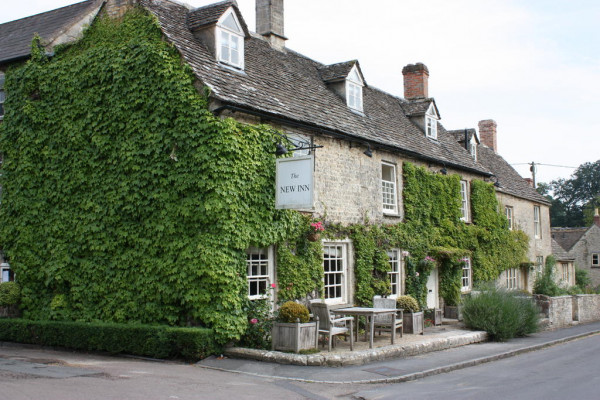 New Inn at Coln