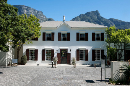 Vineyard Hotel