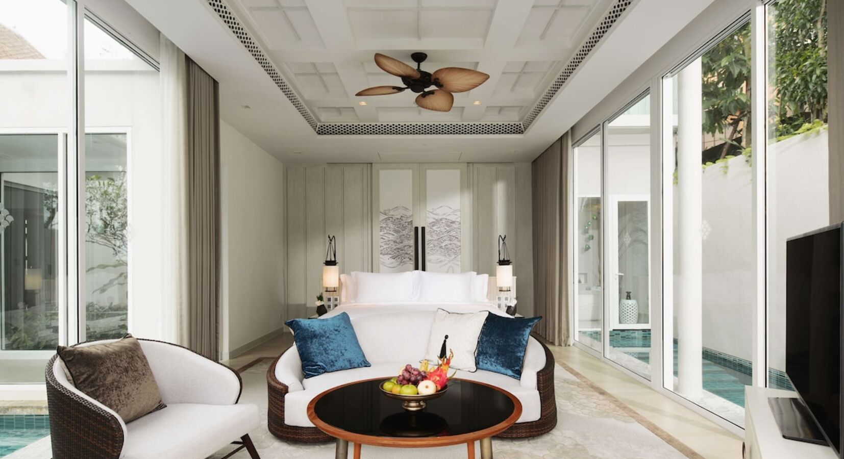 Beachfront Pool Villa