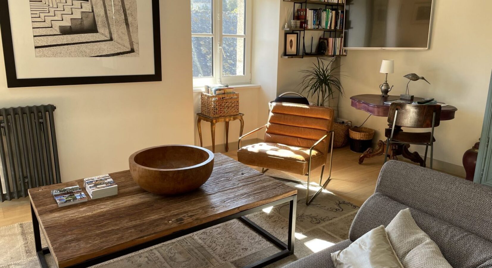 Suite Interior