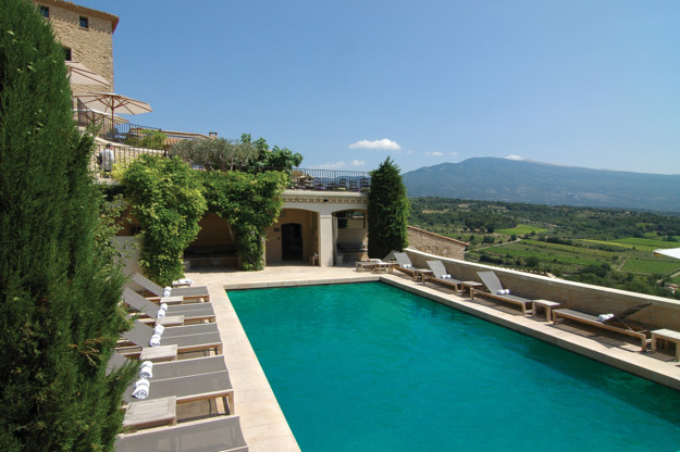 hotel swimming pool