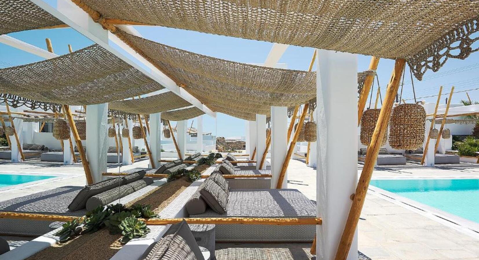 Pool area