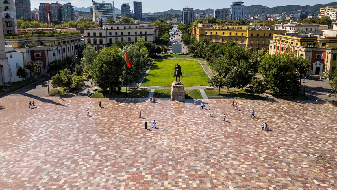 Plaza Skanderbeg