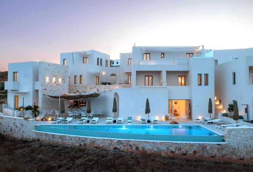 Anemolethe Suites