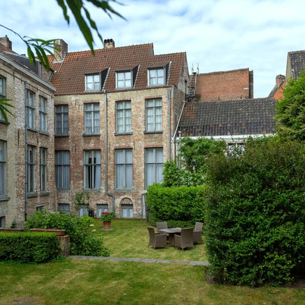 11 Mejores Hoteles Familiares en Brujas