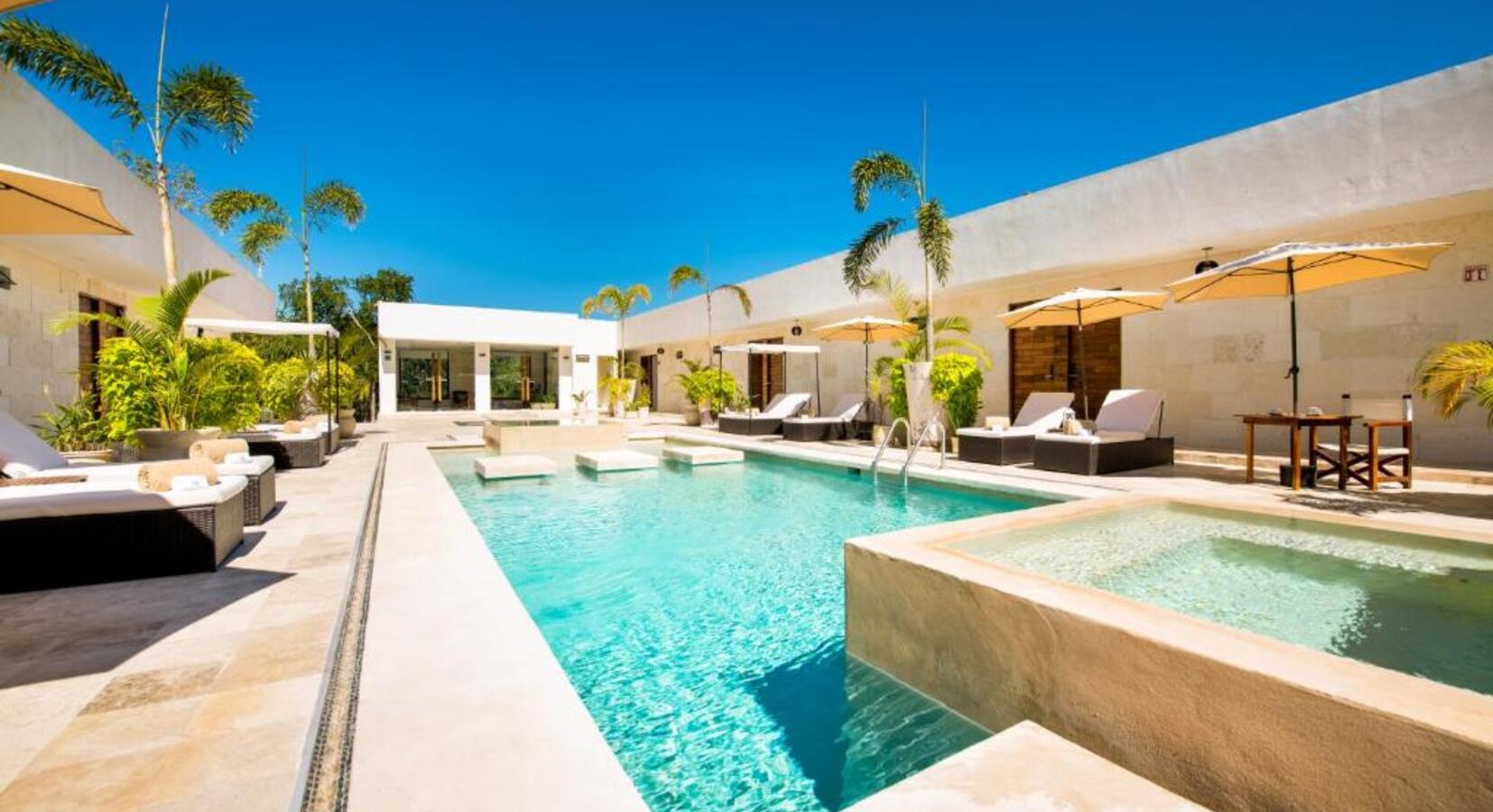 Pool area