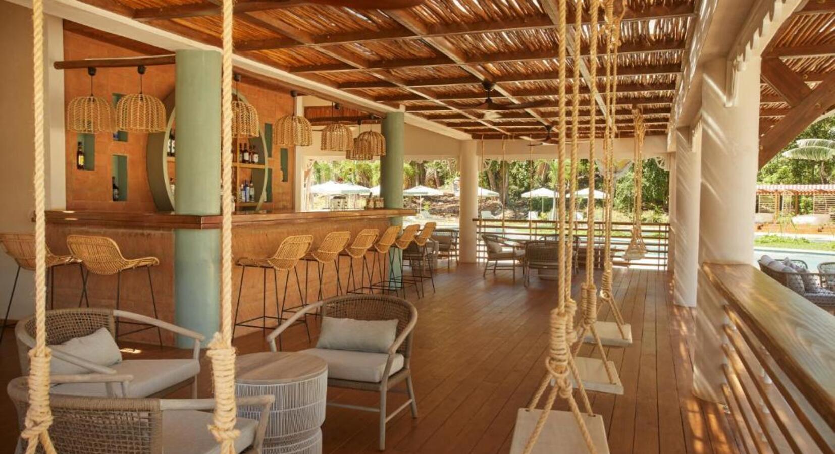 Beach bar
